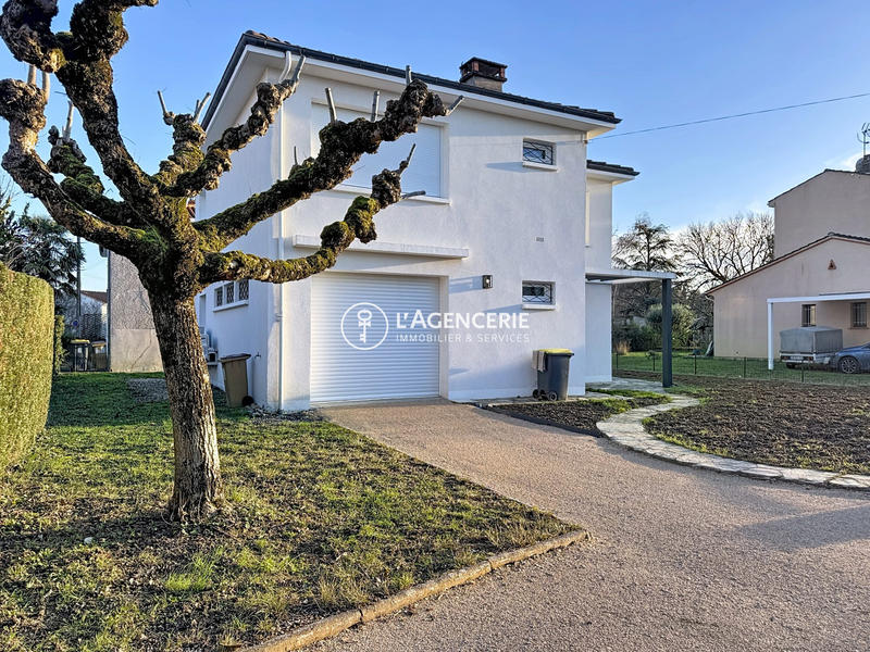 Maison - 122 m² - 5 pièces