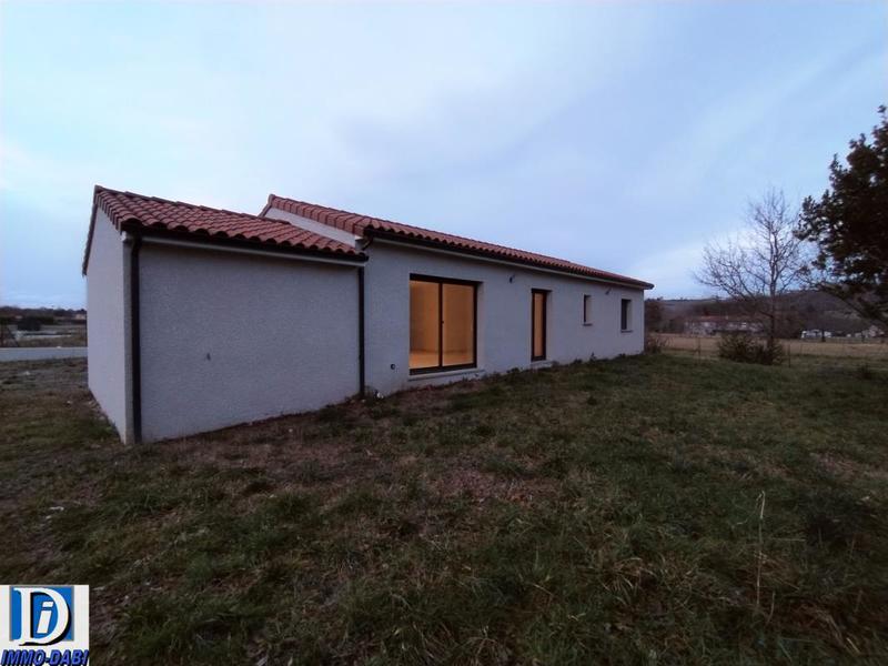 Maison - 98 m² - 4 pièces
