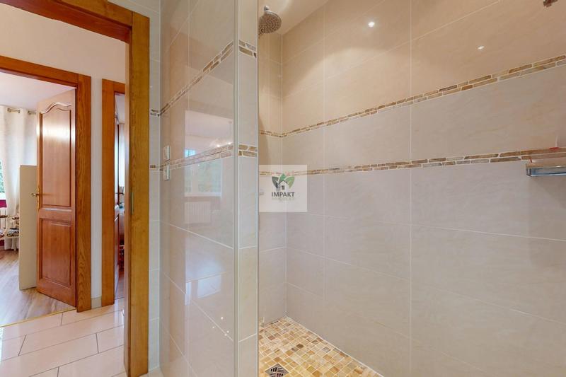 Maison - 116 m² - 7 pièces