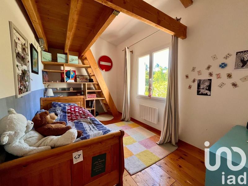 Maison - 169 m² - 9 pièces