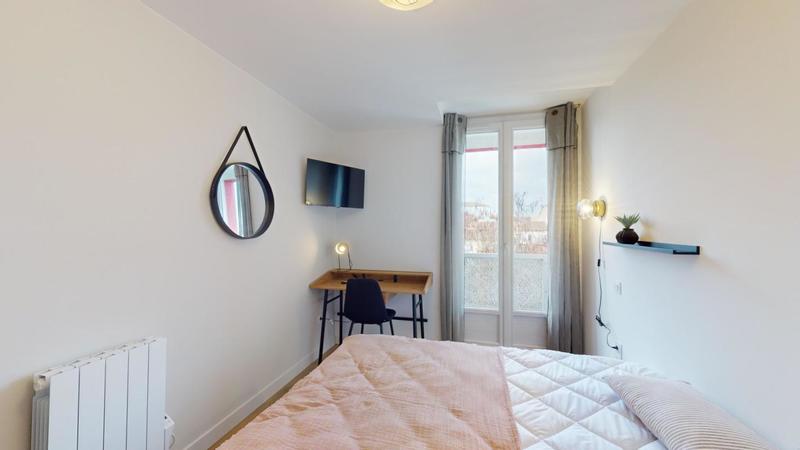 Appartement - 82 m² - 5 pièces