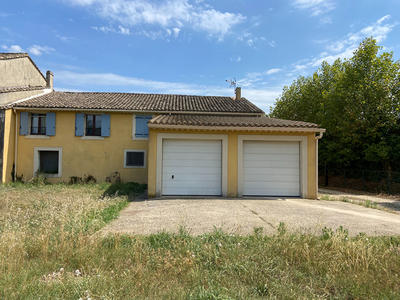 Maison - 170 m² - 8 pièces