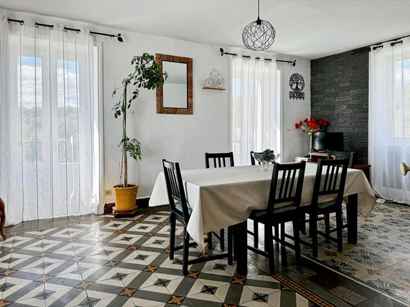 Maison - 126 m² - 6 pièces