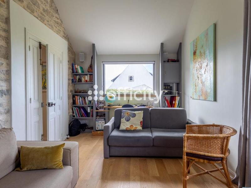 Maison - 151 m² - 7 pièces