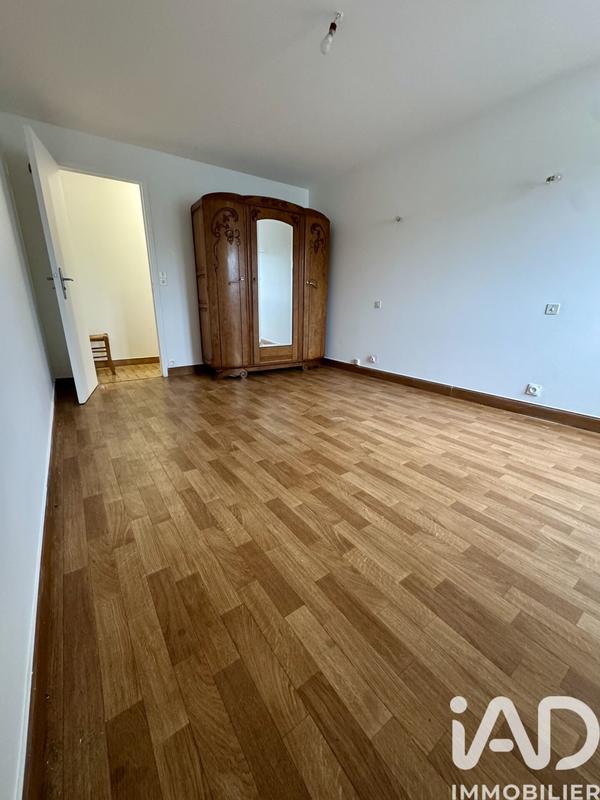 Maison - 219 m² - 14 pièces