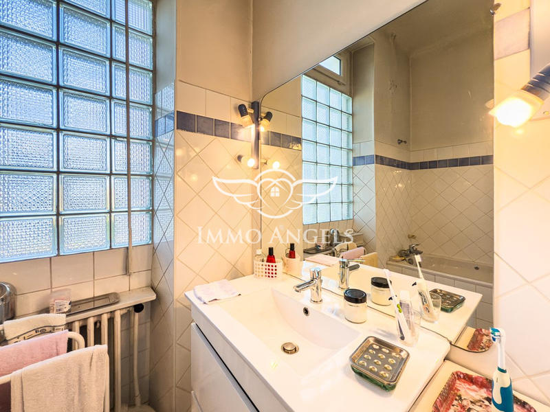 Maison ancienne - 362 m² - 10 pièces