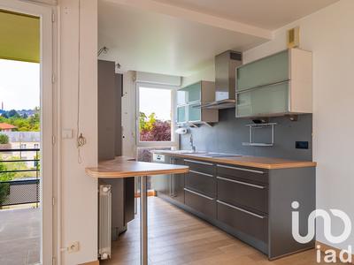 Appartement - 86 m² - 4 pièces