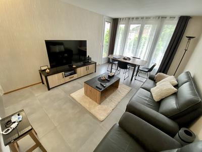 Appartement - 81 m² - 5 pièces