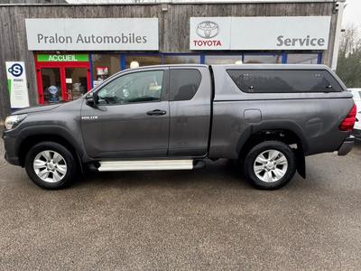 Toyota Hilux X-Tra Cabine 2.4l d-4d 4x4 (My20) Legende