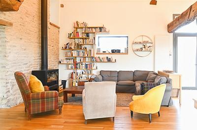 Maison - 300 m² - 13 pièces