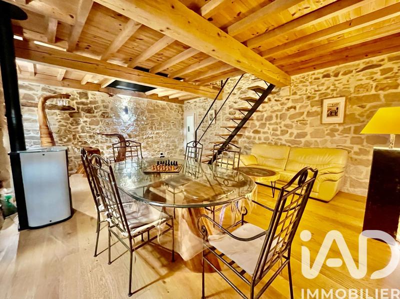 Maison - 155 m² - 5 pièces