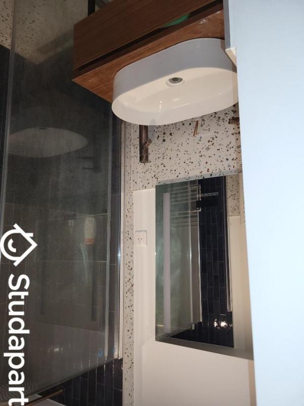 Chambre - 8 m² - 1 pièce