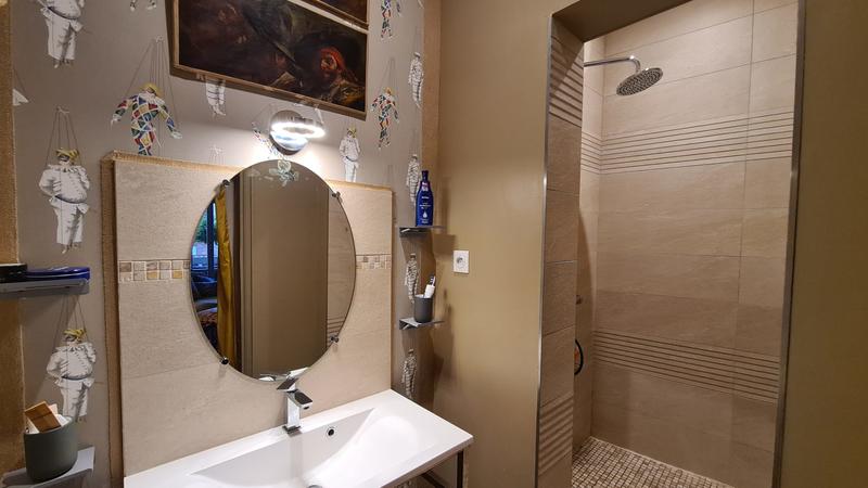 Appartement - 143 m² - 6 pièces