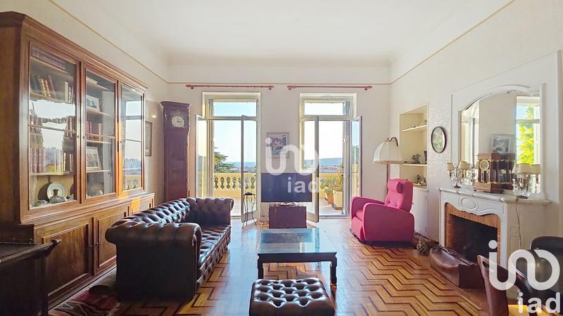 Appartement - 133 m² - 5 pièces