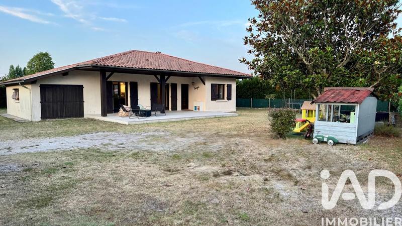 Maison - 90 m² - 4 pièces