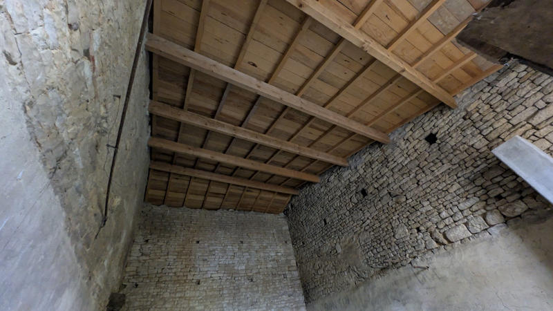 Maison - 280 m² - 6 pièces