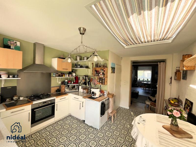 Maison - 90 m² - 5 pièces