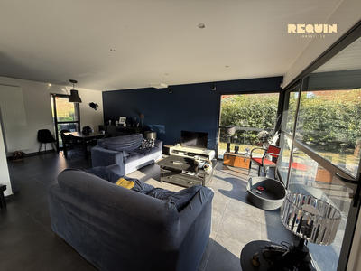 Maison - 133 m² - 6 pièces