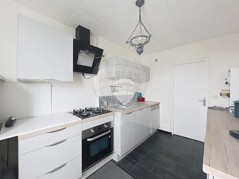 Appartement - 77 m² - 4 pièces