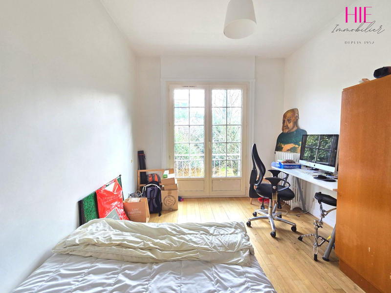 Maison traditionnelle - 100 m² - 6 pièces