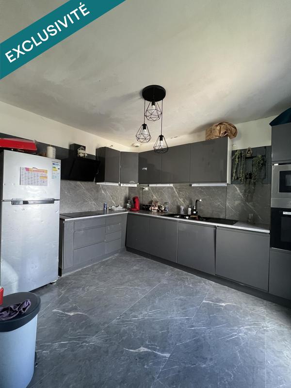 Maison - 111 m² - 6 pièces