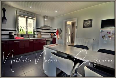 Maison de ville - 154 m² - 7 pièces