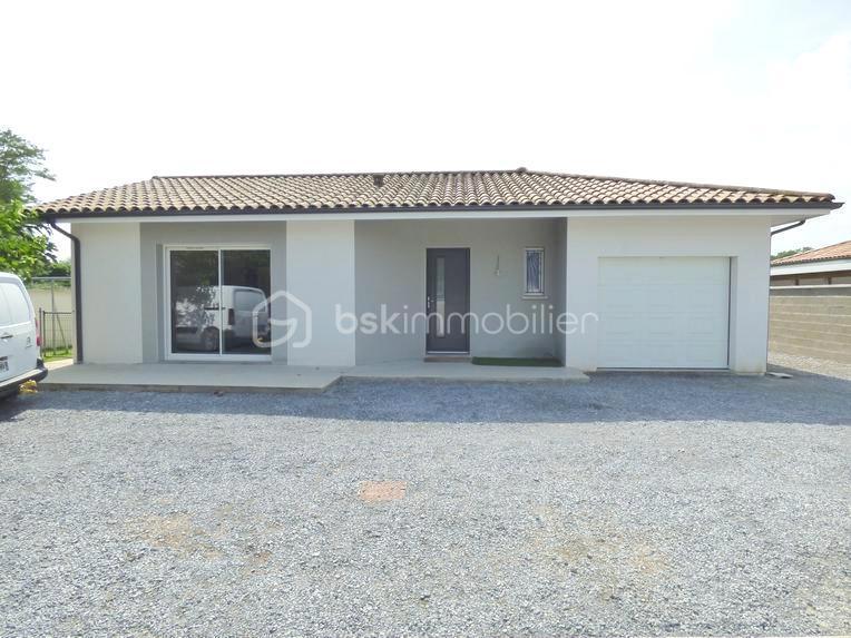 Maison - 110 m² - 5 pièces