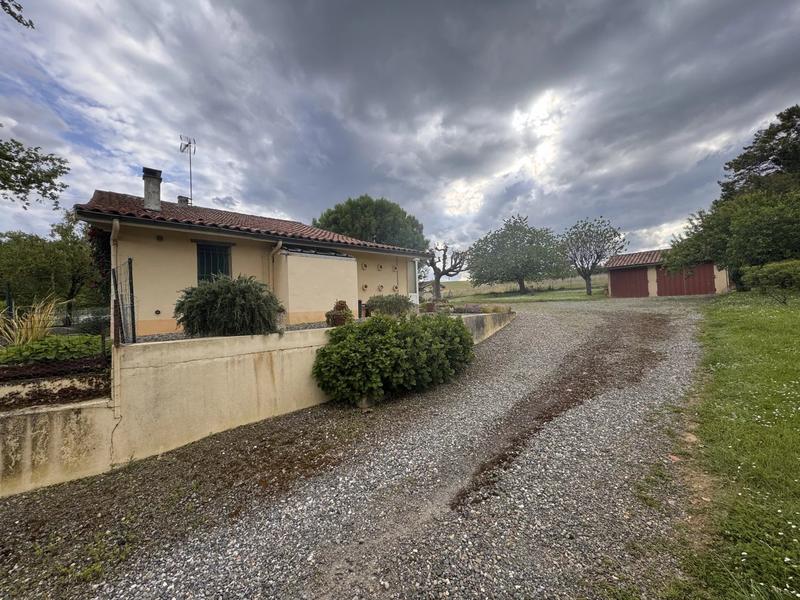 Maison - 92 m² - 4 pièces