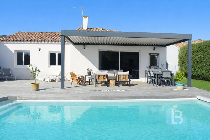 Maison contemporaine - 89 m² - 5 pièces