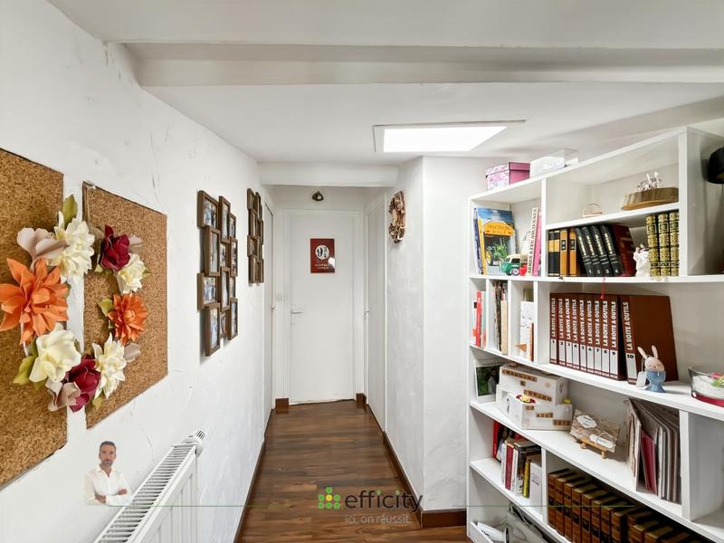 Maison - 92 m² - 4 pièces