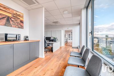 Bureau - 118 m²