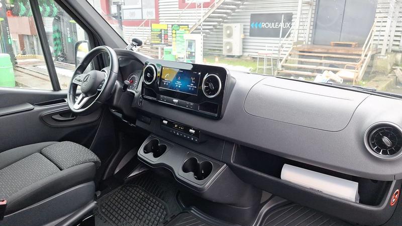 Mercedes Sprinter 319 Cdi 190 9g-Tronic Tourer Handynamic - 9 places Automatique