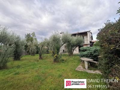 Maison - 174 m² - 14 pièces