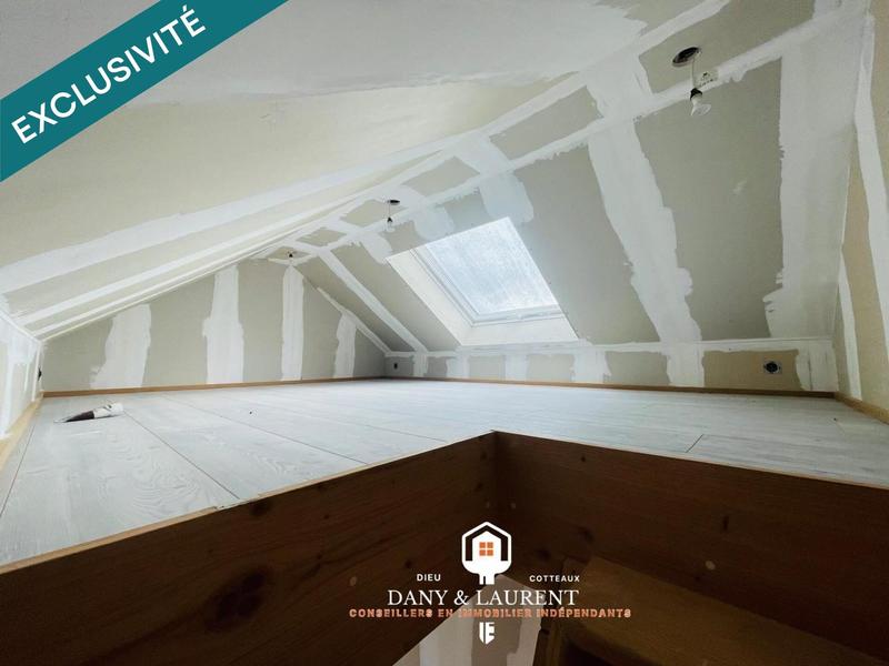 Maison - 143 m² - 8 pièces