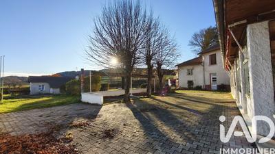 Maison de village - 420 m² - 14 pièces