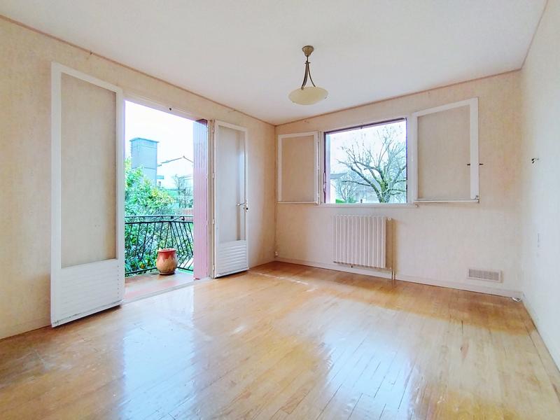 Maison - 132 m² - 8 pièces