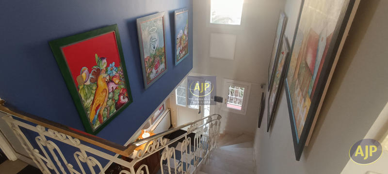 Maison - 193 m² - 8 pièces