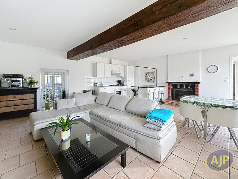 Maison - 89 m² - 3 pièces