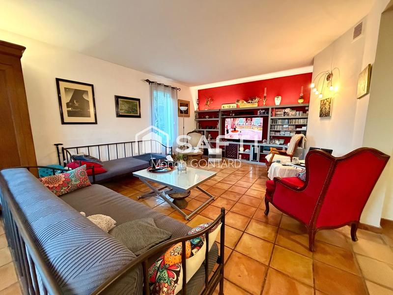 Maison - 170 m² - 6 pièces