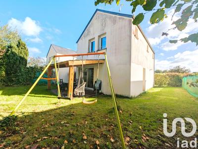Maison - 102 m² - 5 pièces