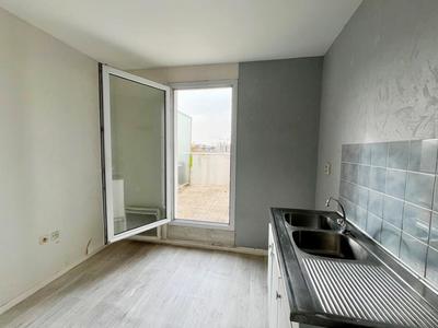Appartement - 82 m² - 4 pièces