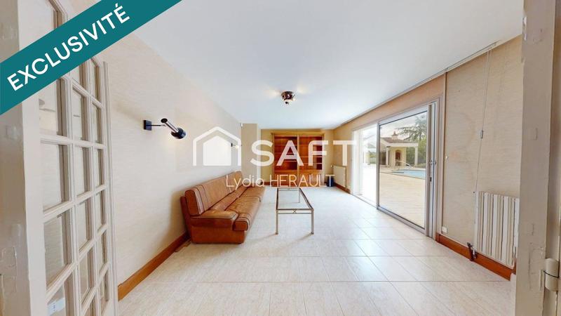 Maison - 266 m² - 10 pièces