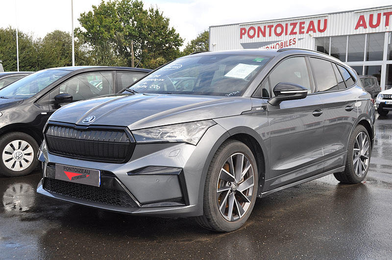 Skoda enyaq _80 v sportline toit ouvrant