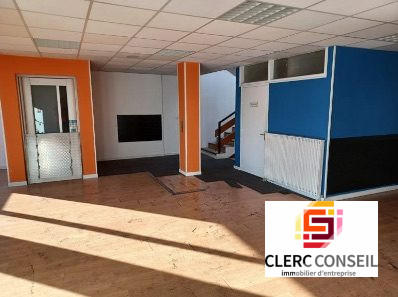 Local d'activités - 696 m²