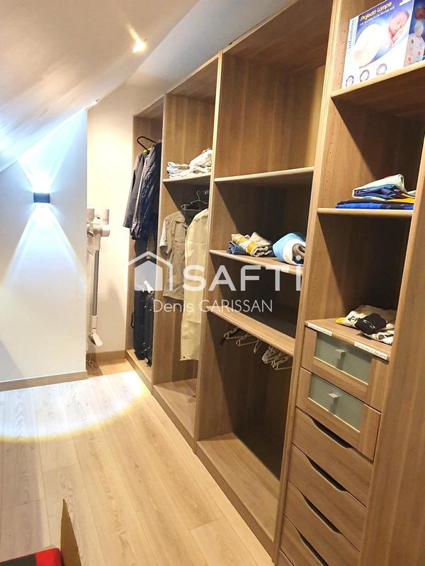 Maison - 162 m² - 5 pièces