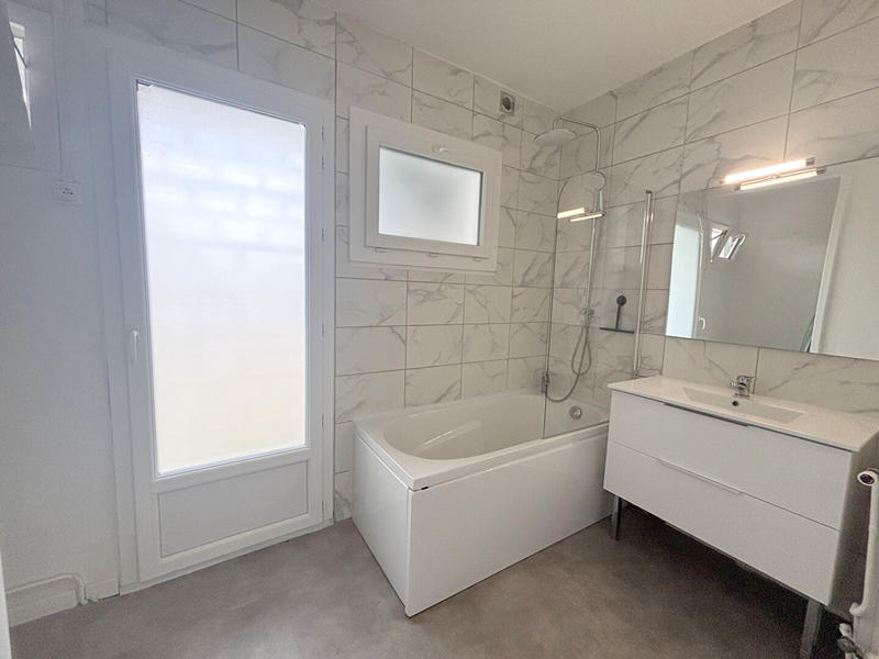 Appartement - 90 m² - 4 pièces