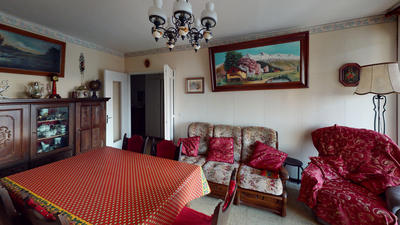 Appartement - 94 m² - 4 pièces