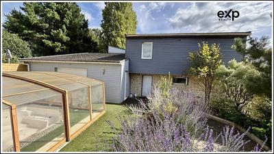 Maison de ville - 136 m² - 5 pièces