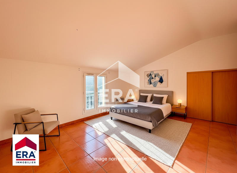 Maison - 104 m² - 4 pièces