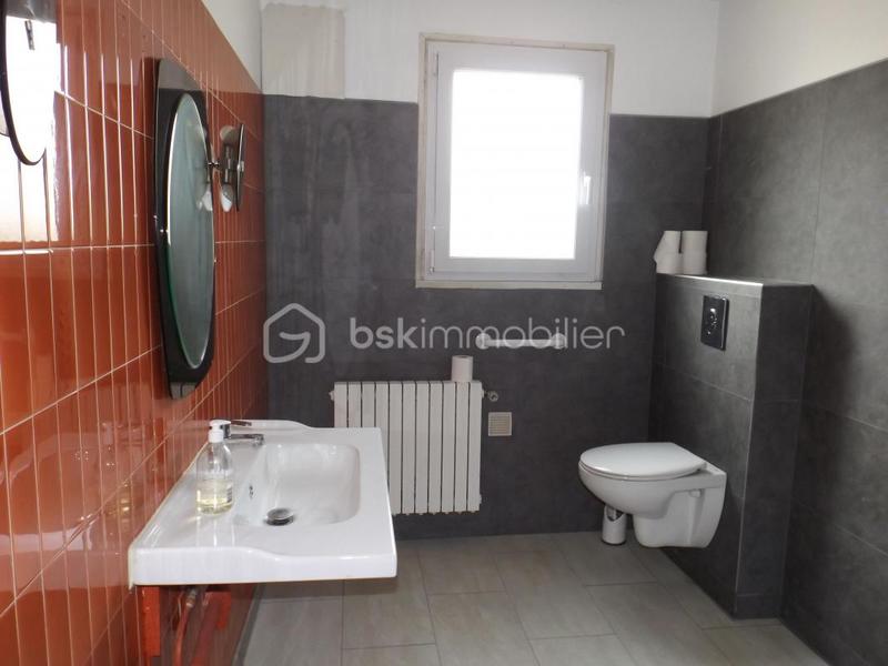 Maison - 135 m² - 7 pièces